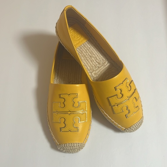 Tory Burch Ines Espadrille•Color: Goldfinch
Leather - Picture 2 of 4